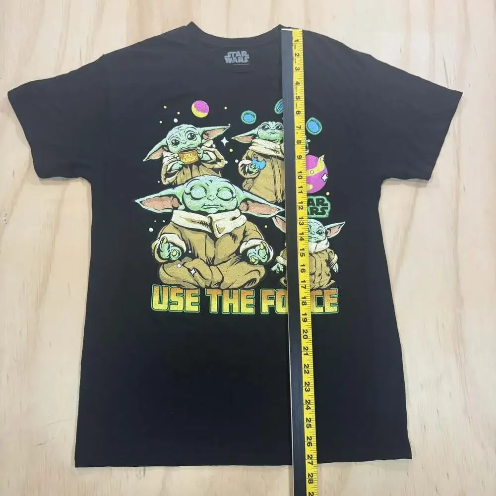 Star Wars Grogu Use the Force Graphic Print Black T-Shirt Mens Med 100% Cotton